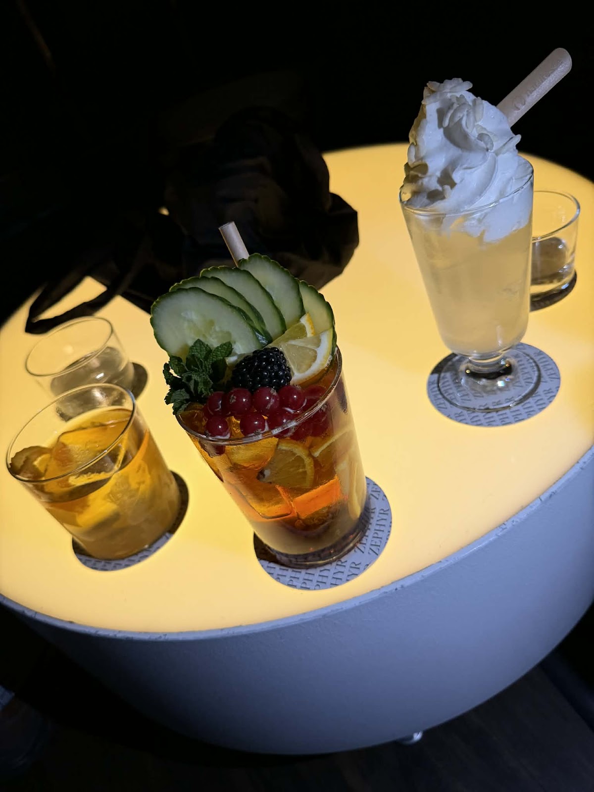 Zephyr Bar — photo 3